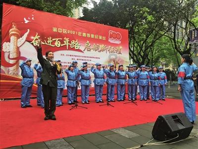 行车速度低于平时 保持至少40米车距