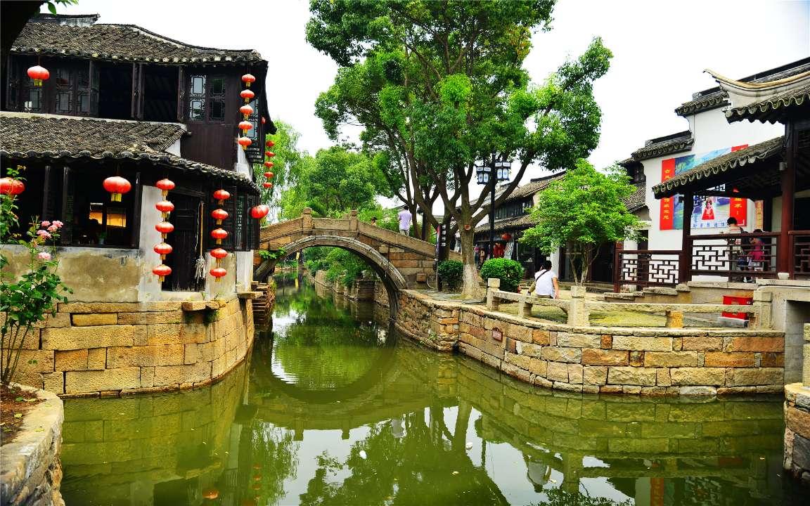 清凉夏日冰淇淋